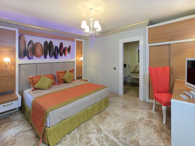 CAMELOT BOUTİQUE OTEL 3 GECE 4 GÜN