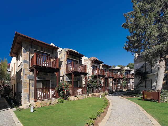 CAMELOT BOUTİQUE OTEL 3 GECE 4 GÜN