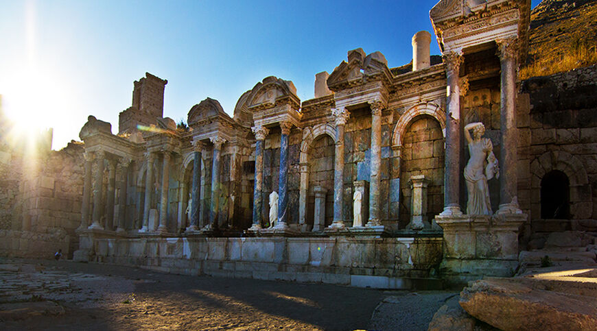 Lavanta Tarlaları Salda Gölü Pamukkale Çeşme Alaçatı Ilıca Turu