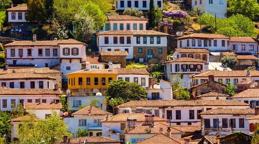 Ramazan Bayramı Özel Şirince Efes Meryem Ana Çeşme Alaçatı Turu 1 Gece Otel Konaklamalı