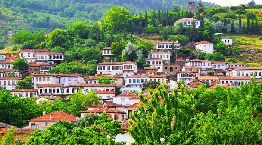 Ramazan Bayramı Özel İzmir Çeşme Alaçatı Kuşadası Şirince Efes Pamukkale Turu / 2 Gece Otel Konaklamalı