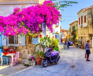 Ramazan Bayramı Özel İzmir Çeşme Alaçatı Kuşadası Şirince Efes Pamukkale Turu / 2 Gece Otel Konaklamalı