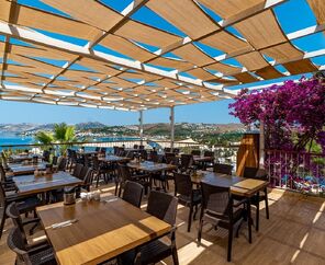 Riva Resort Bodrum +16 | 4 Gece Otel Konaklamalı | Her Şey Dahil Konsept 