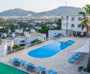 Riva Resort Bodrum +16 | 4 Gece Otel Konaklamalı | Her Şey Dahil Konsept 