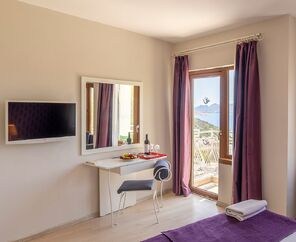 Riva Resort Bodrum +16 | 4 Gece Otel Konaklamalı | Her Şey Dahil Konsept 