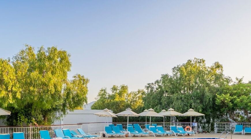 Riva Resort Bodrum +16 | 4 Gece Otel Konaklamalı | Her Şey Dahil Konsept 