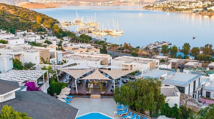 Riva Resort Bodrum +16 | 4 Gece Otel Konaklamalı | Her Şey Dahil Konsept 