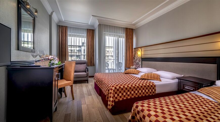 Rox Royal Beach Hotel Antalya Kemer 3 Gece Konaklamalı