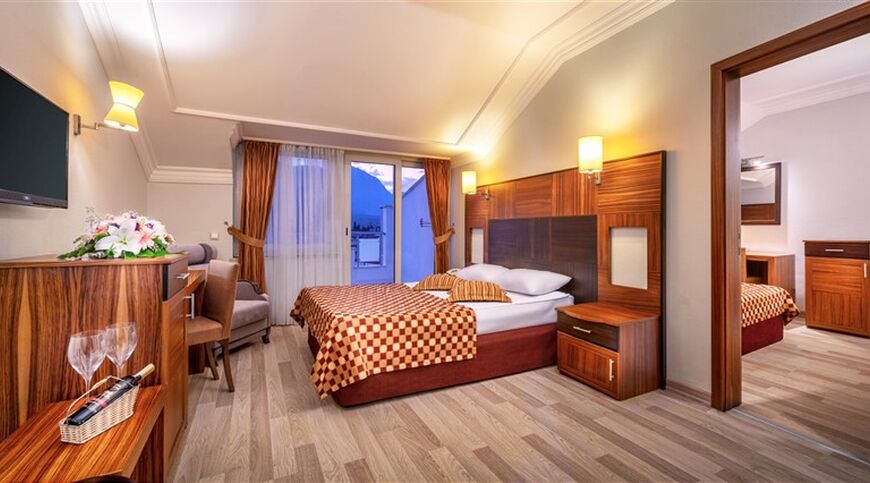 Rox Royal Beach Hotel Antalya Kemer 3 Gece Konaklamalı