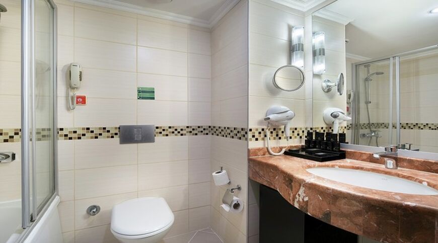Rox Royal Beach Hotel Antalya Kemer 4 Gece Konaklamalı