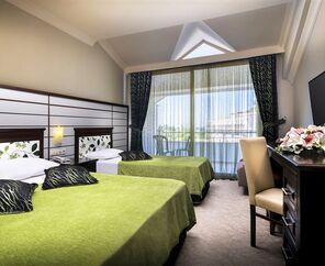 Rox Royal Beach Hotel Antalya Kemer 4 Gece Konaklamalı