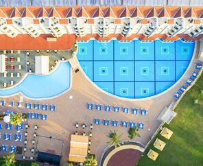 Rox Royal Beach Hotel Antalya Kemer 4 Gece Konaklamalı