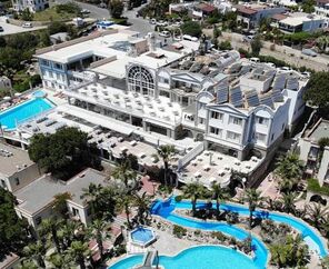 PHOENİX SUN HOTEL 4 GECE OTEL KONAKLAMALI BODRUM TURLARI