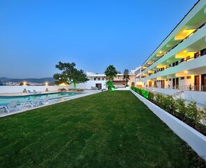 Söz Hotel Gümbet 3 Gece Konaklamalı